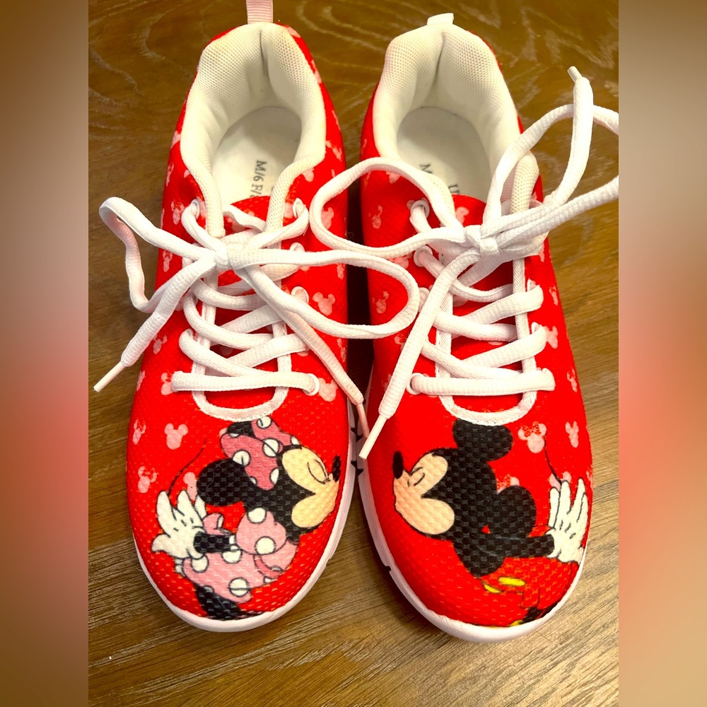 Size 8 Mickey & Minnie Shoes